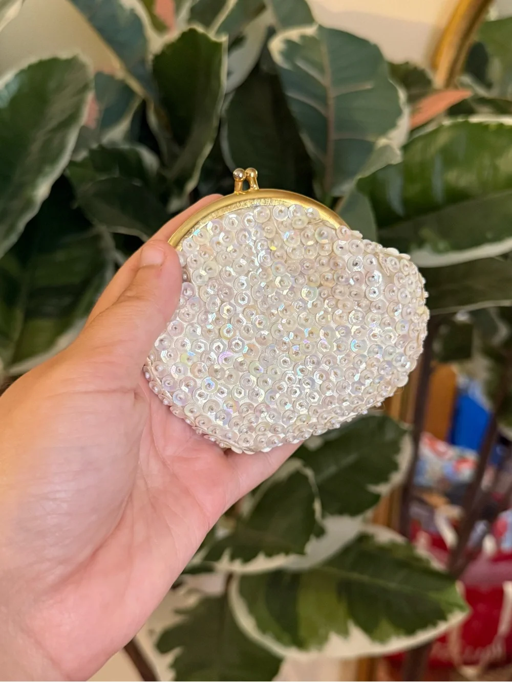 Vintage white sequin coin purse
